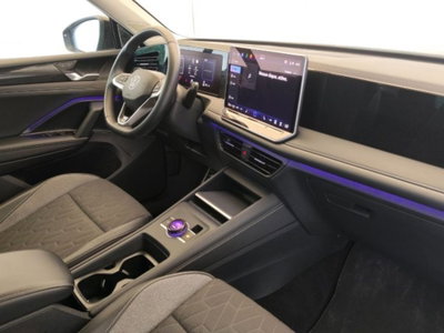 Volkswagen Tiguan 1.5 etsi Edition 130cv dsg (9)