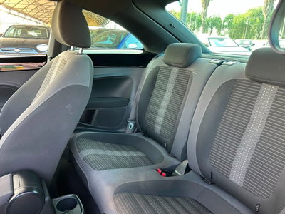 Volkswagen Maggiolino 1.4 TSI DSG Sport BlueMotion Technology (14)