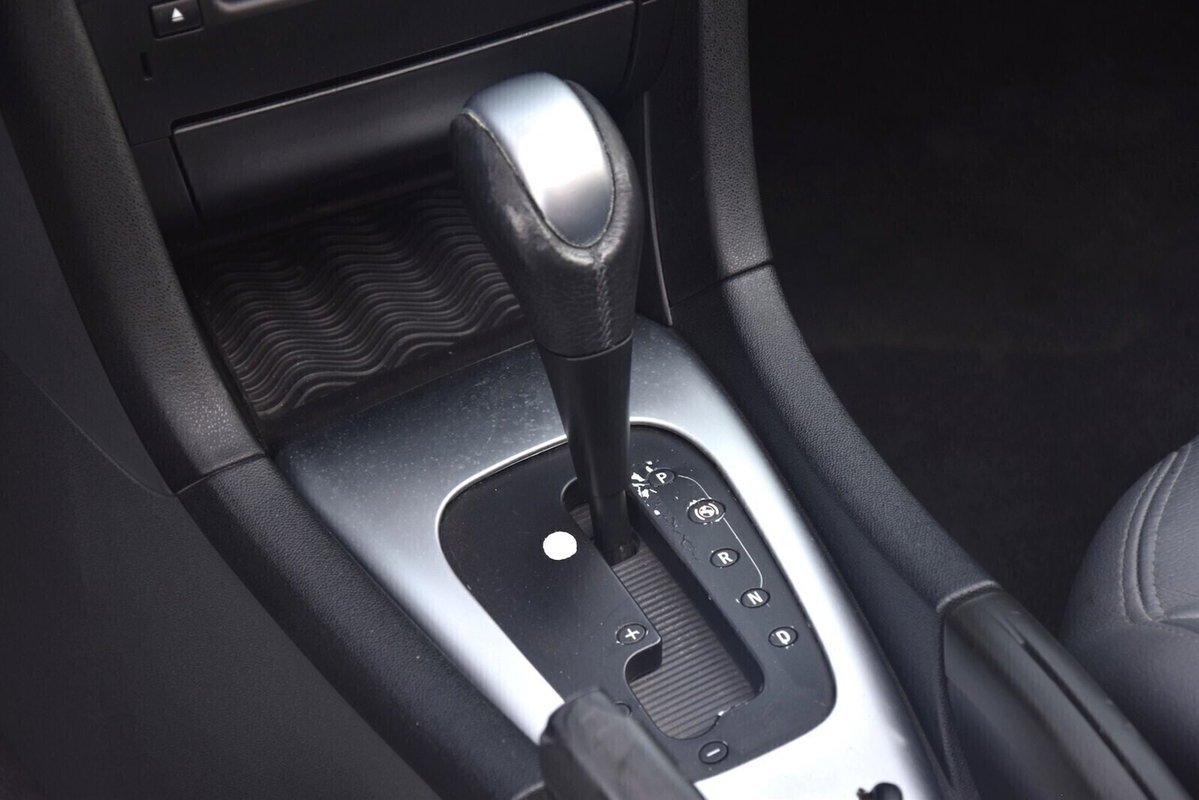 Saab 9-3 Cabrio 1.9 TiD 16V DPF Vector Sentronic (13)
