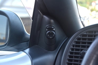 Saab 9-3 Cabrio 1.9 TiD 16V DPF Vector Sentronic (16)