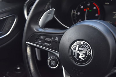Alfa Romeo Giulia 2.2 Turbodiesel 190 CV AT8 Executive (18)