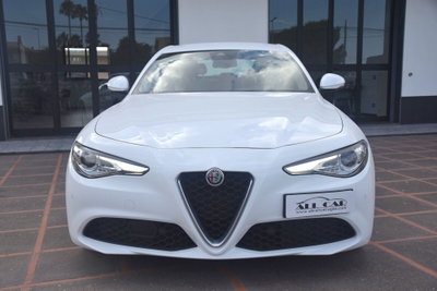 Alfa Romeo Giulia 2.2 Turbodiesel 190 CV AT8 Executive (2)