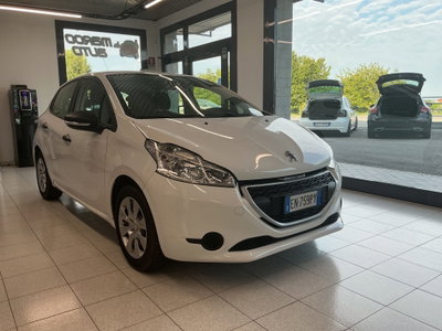 Peugeot 208 VTi 82 CV 5 porte Active usata