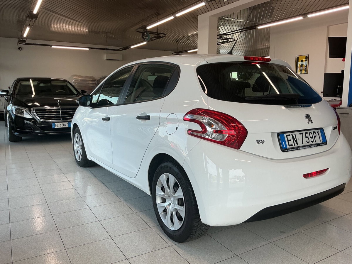 Peugeot 208 VTi 82 CV 5 porte Active (3)