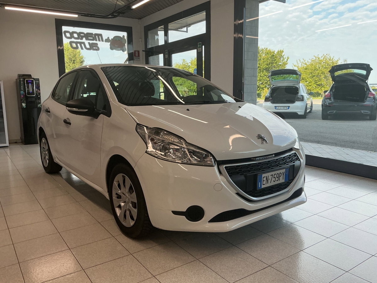 Peugeot 208 VTi 82 CV 5 porte Active (9)