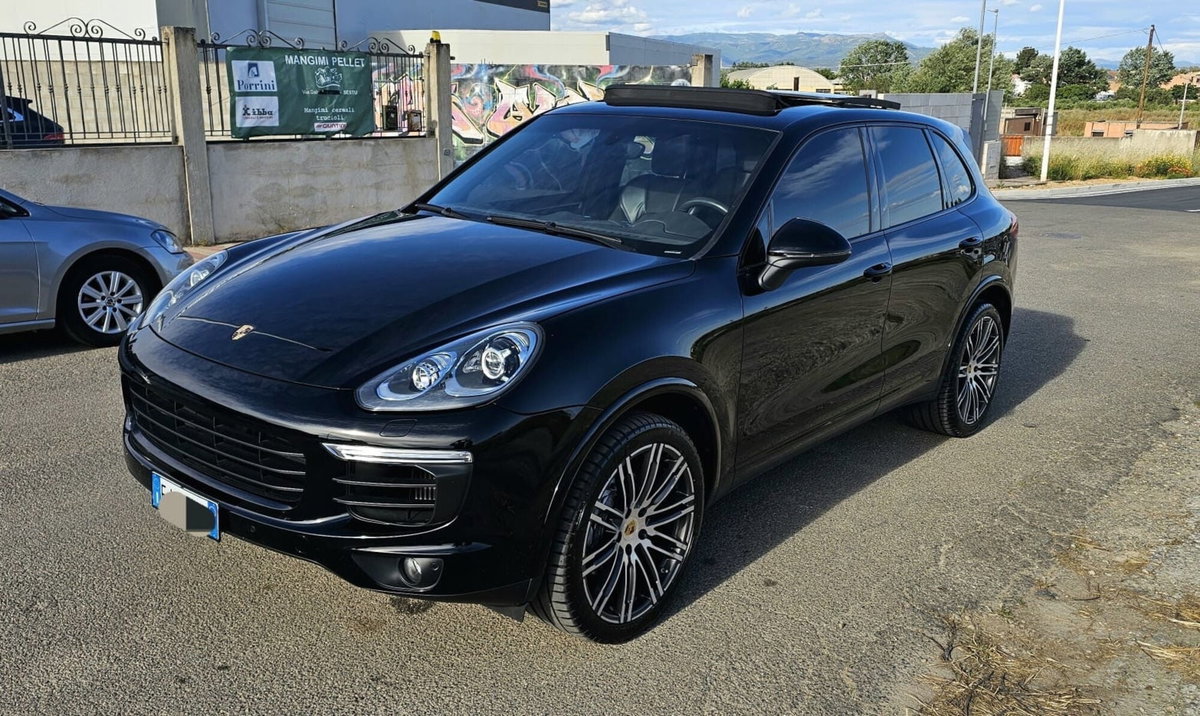 Porsche Cayenne 4.1 S Diesel Platinum Edition