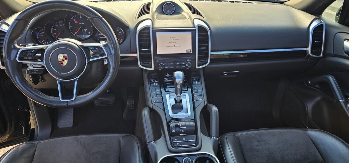 Porsche Cayenne 4.1 S Diesel Platinum Edition (10)