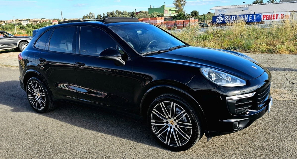 Porsche Cayenne 4.1 S Diesel Platinum Edition (6)