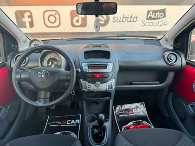 Toyota Aygo 1.0 12V VVT-i 3 porte Sol (8)