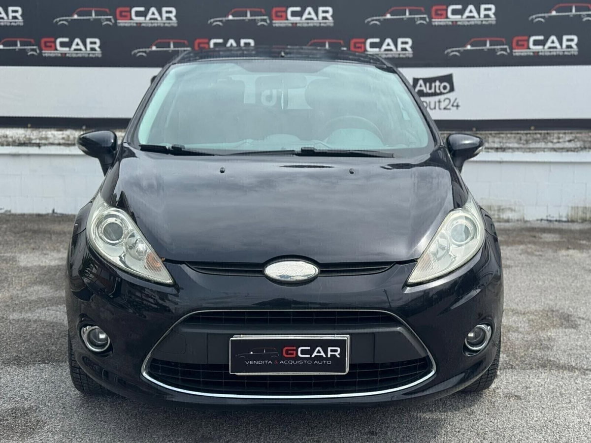 Ford Fiesta 1.2 82 CV 5 porte Titanium (3)