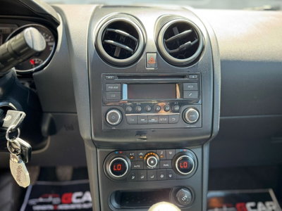 Nissan Qashqai 1.5 dCi DPF Tekna (11)