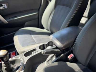 Nissan Qashqai 1.5 dCi DPF Tekna (13)