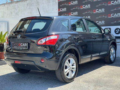 Nissan Qashqai 1.5 dCi DPF Tekna (7)