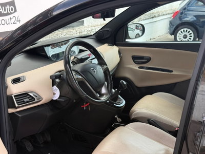 Lancia Ypsilon 1.3 MJT 16V 95 CV 5 porte S&S Platinum (10)