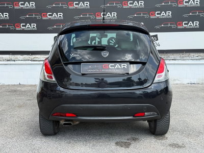 Lancia Ypsilon 1.3 MJT 16V 95 CV 5 porte S&S Platinum (6)
