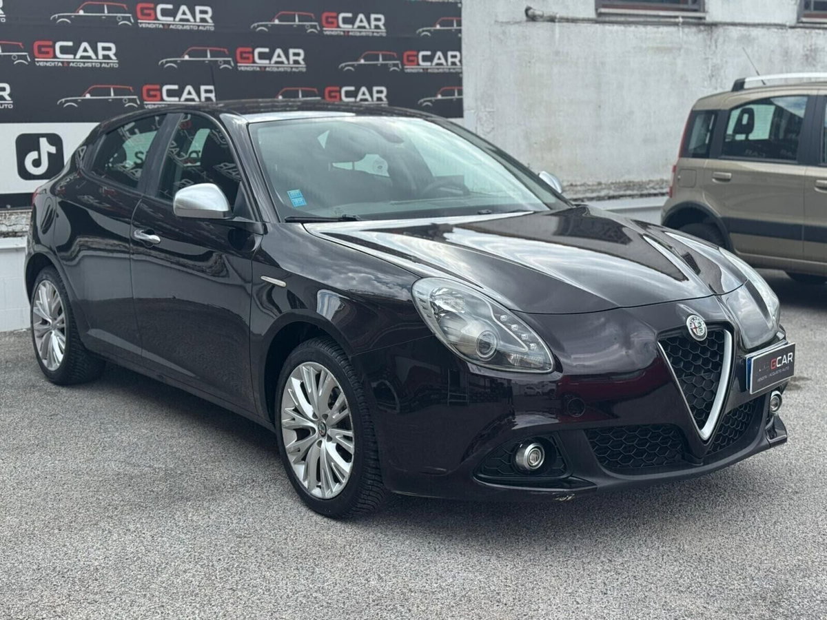 Alfa Romeo Giulietta 1.6 JTDm Ti 120cv (2)