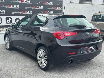 Alfa Romeo Giulietta 1.6 JTDm Ti 120cv (5)
