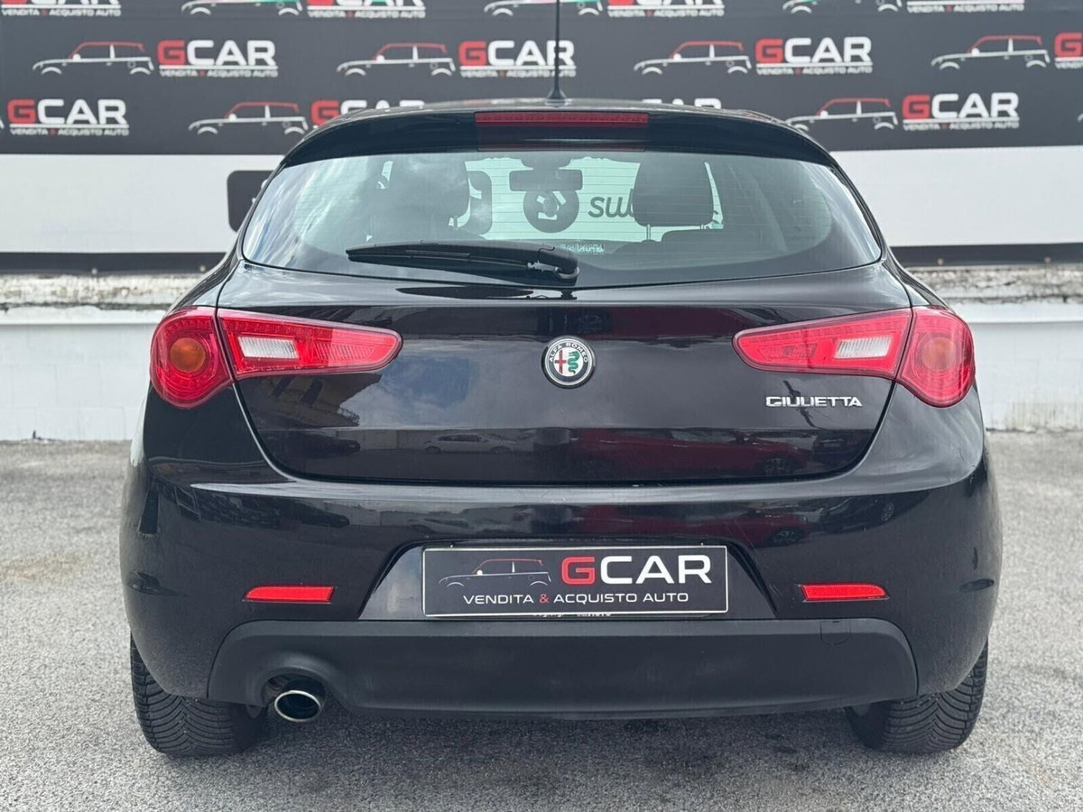Alfa Romeo Giulietta 1.6 JTDm Ti 120cv (6)