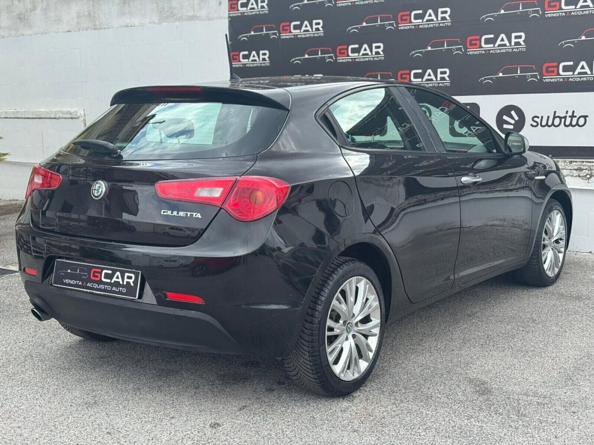 Alfa Romeo Giulietta 1.6 JTDm Ti 120cv (7)