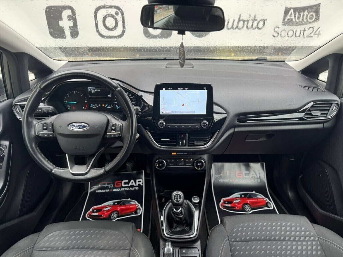 Ford Fiesta 1.5 TDCi 5 porte Vignale (9)