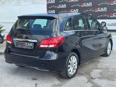 Mercedes-Benz Classe B 160 d Premium (7)