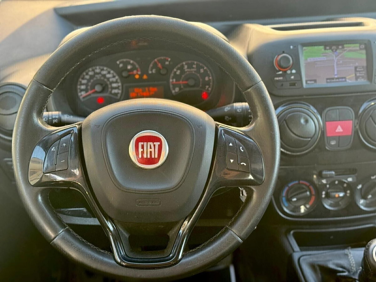 Fiat Qubo 1.3 MJT 95 CV Trekking (12)