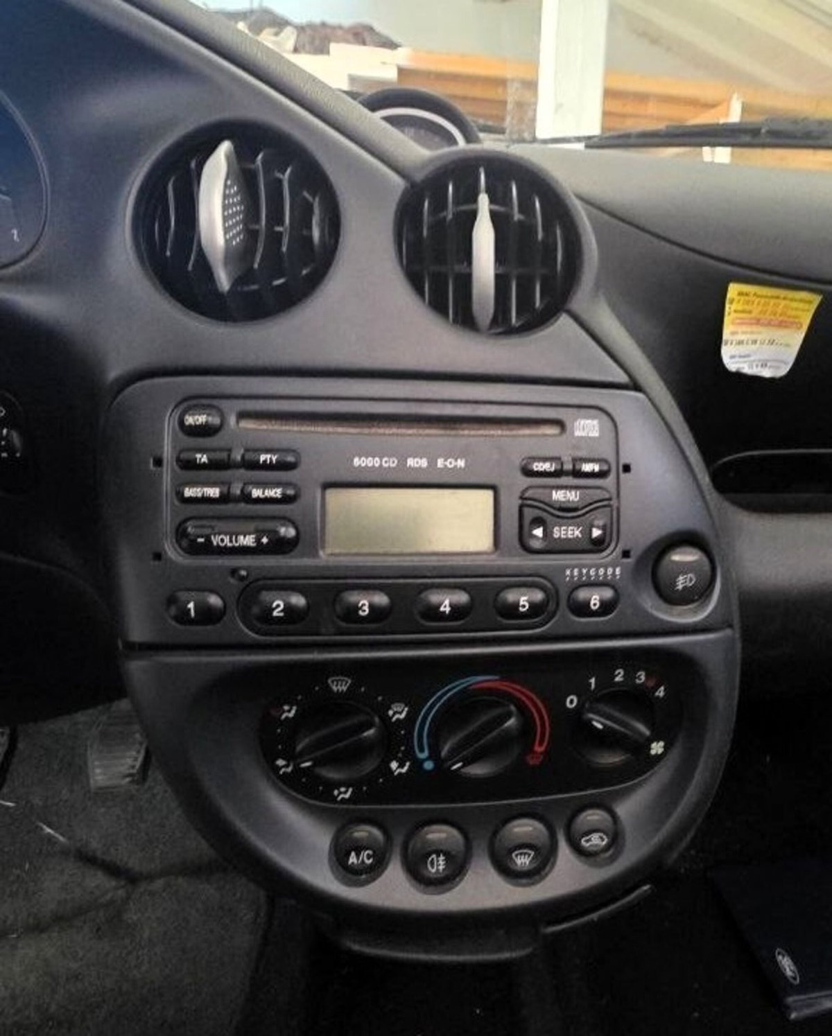Ford Ka Cabrio 1.6 (8)