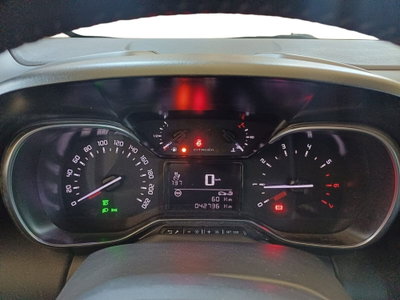 Citroen C3 Aircross PureTech 110 S&S Shine (14)