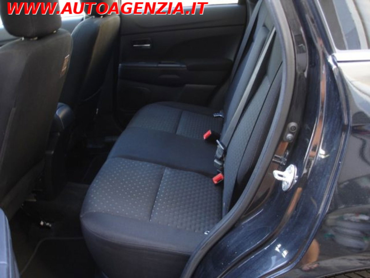 Mitsubishi ASX 1.8 DI-D 150 CV 4WD Invite (10)