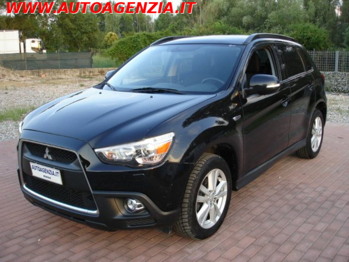 Mitsubishi ASX 1.8 DI-D 150 CV 4WD Invite (3)