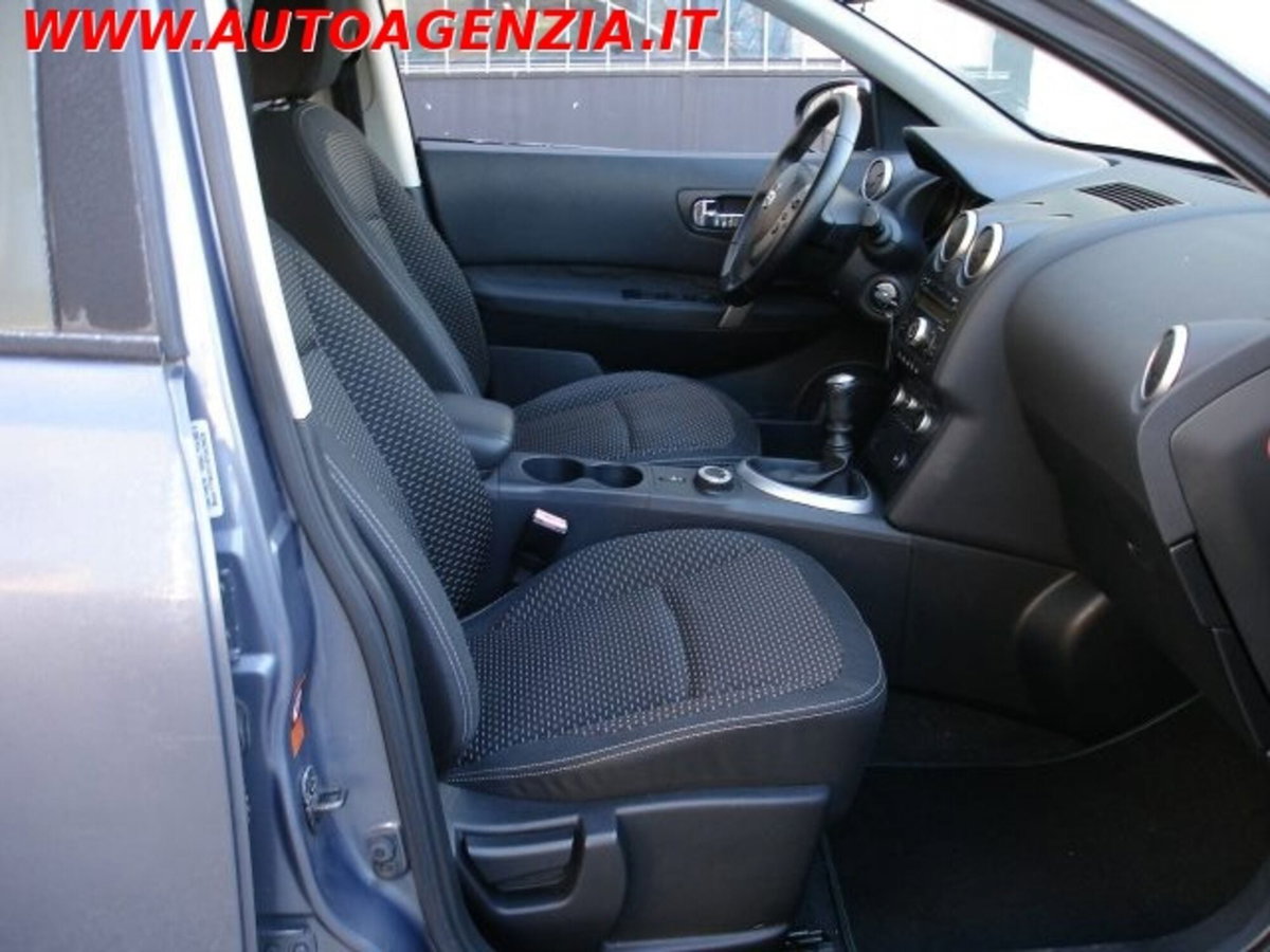 Nissan Qashqai 2.0 dCi DPF 4WD Acenta (10)