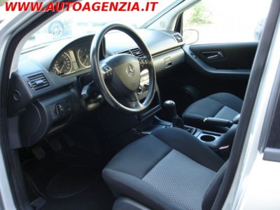Mercedes-Benz Classe A 180 CDI Elegance (11)