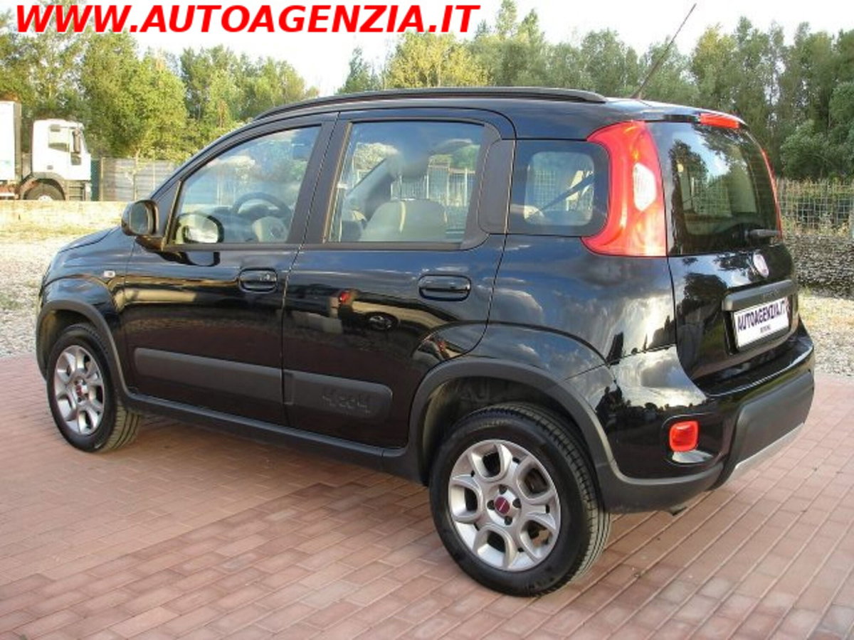 Fiat Panda 1.3 MJT 16V DPF 4x4 Climbing (5)