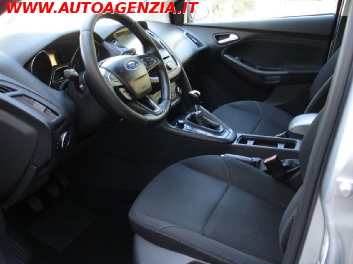 Ford Focus 1.5 TDCi 120 CV Start&Stop Business (12)