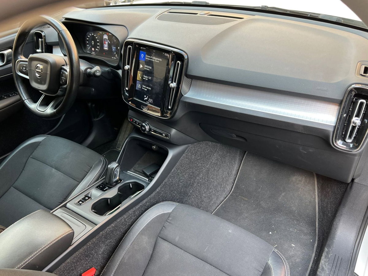 Volvo XC40 D3 Business Plus (15)