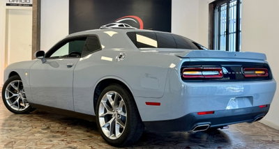 Dodge Challenger 3.6 V6 SXT awd 309cv at8 (7)