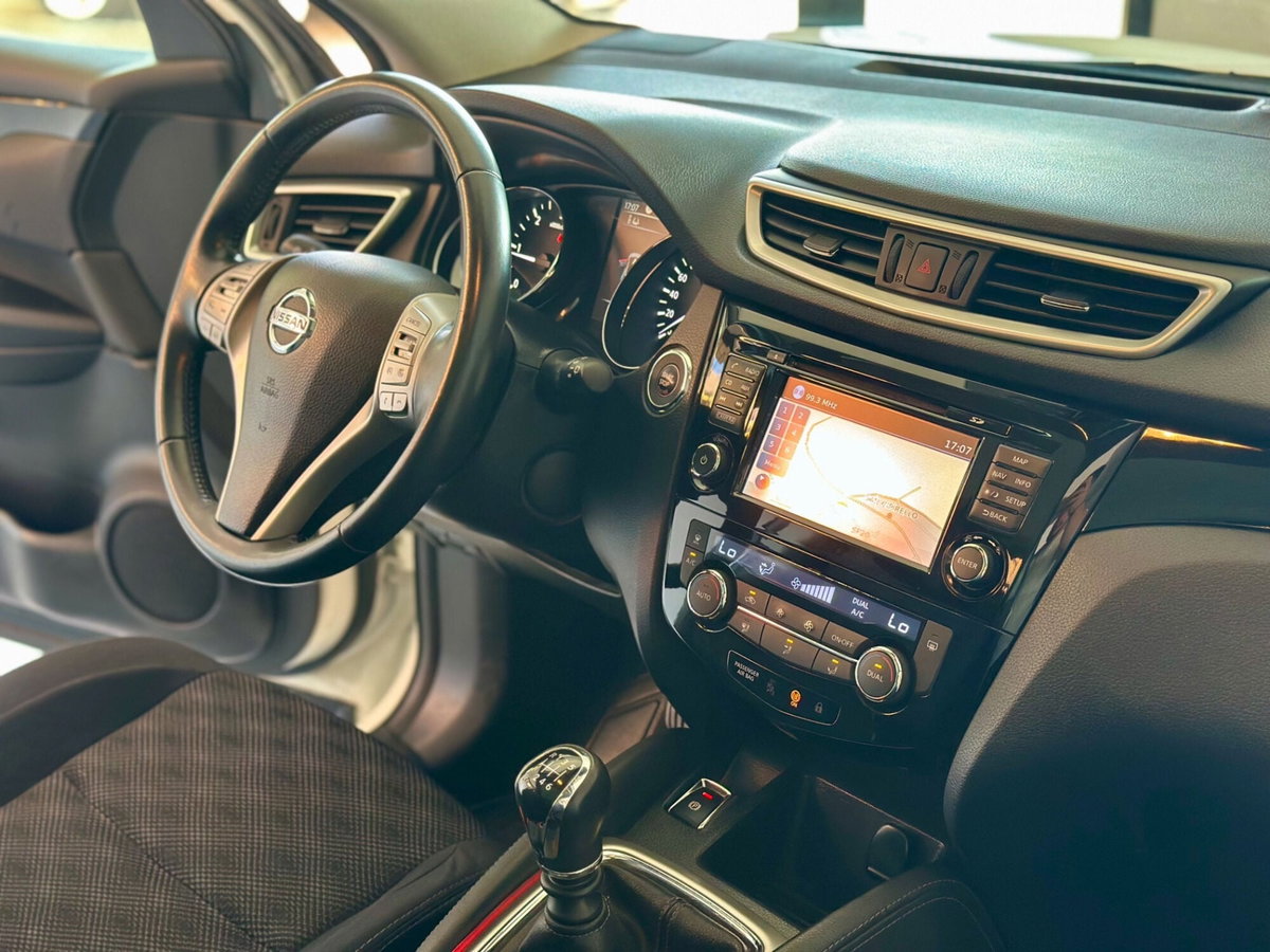 Nissan Qashqai 1.6 dCi 2WD 360 (11)