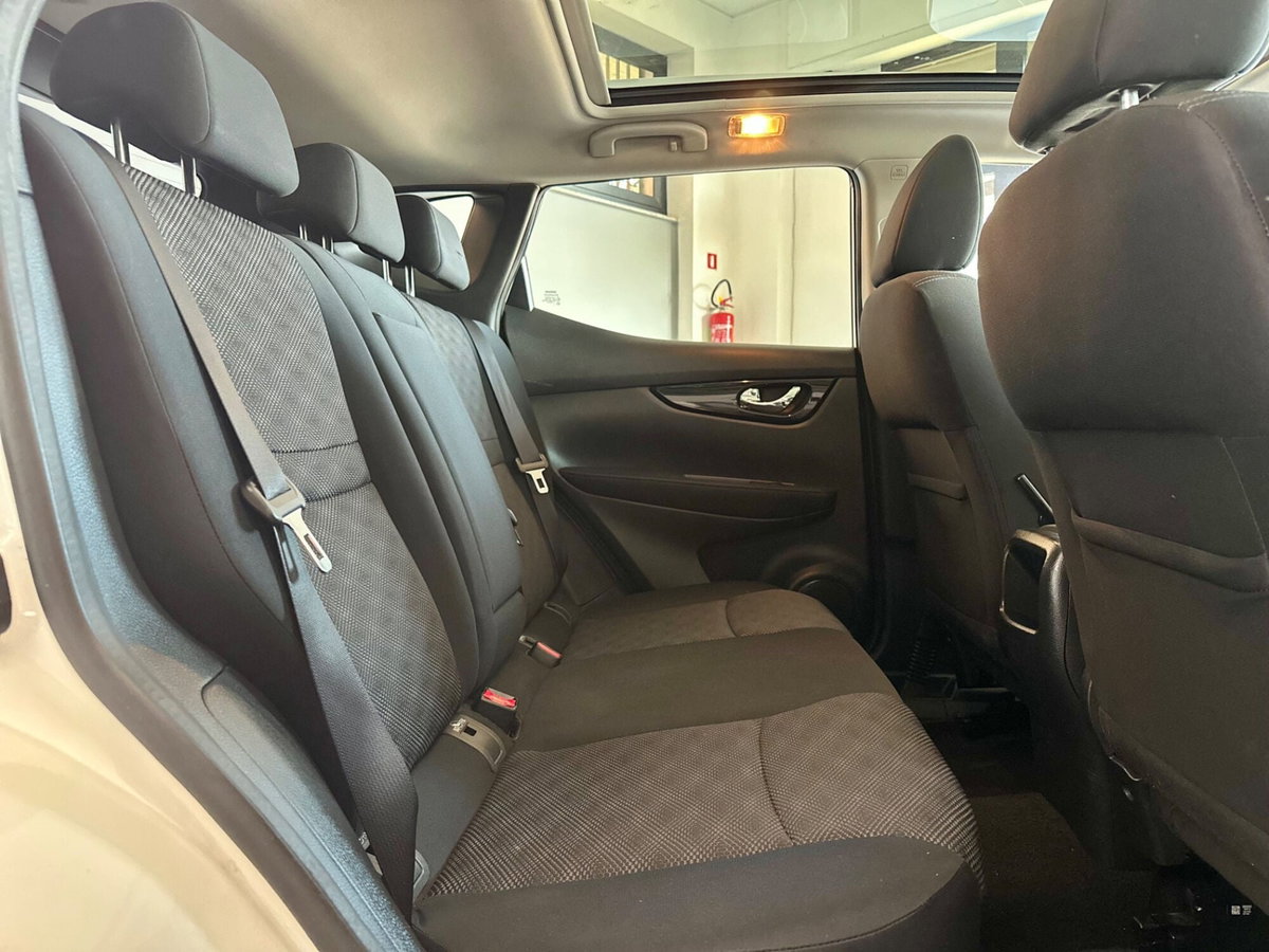 Nissan Qashqai 1.6 dCi 2WD 360 (7)