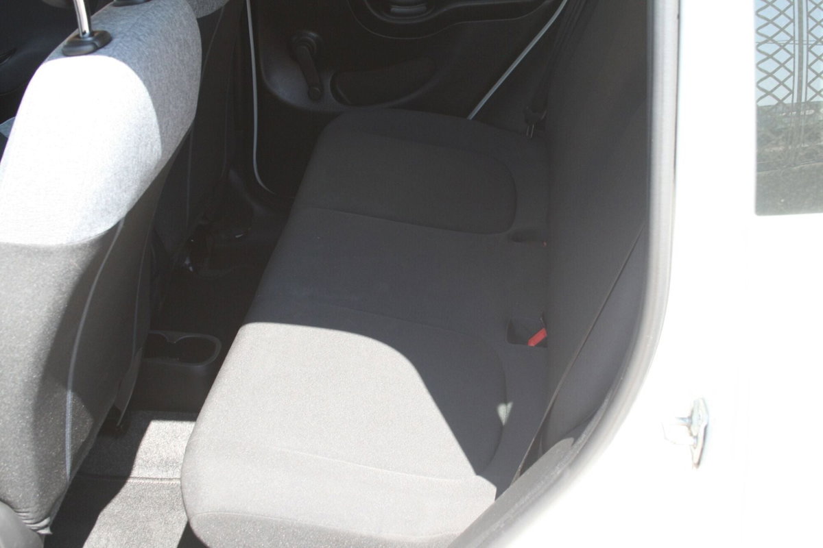 Fiat Panda 1.0 FireFly S&S Hybrid Easy (9)