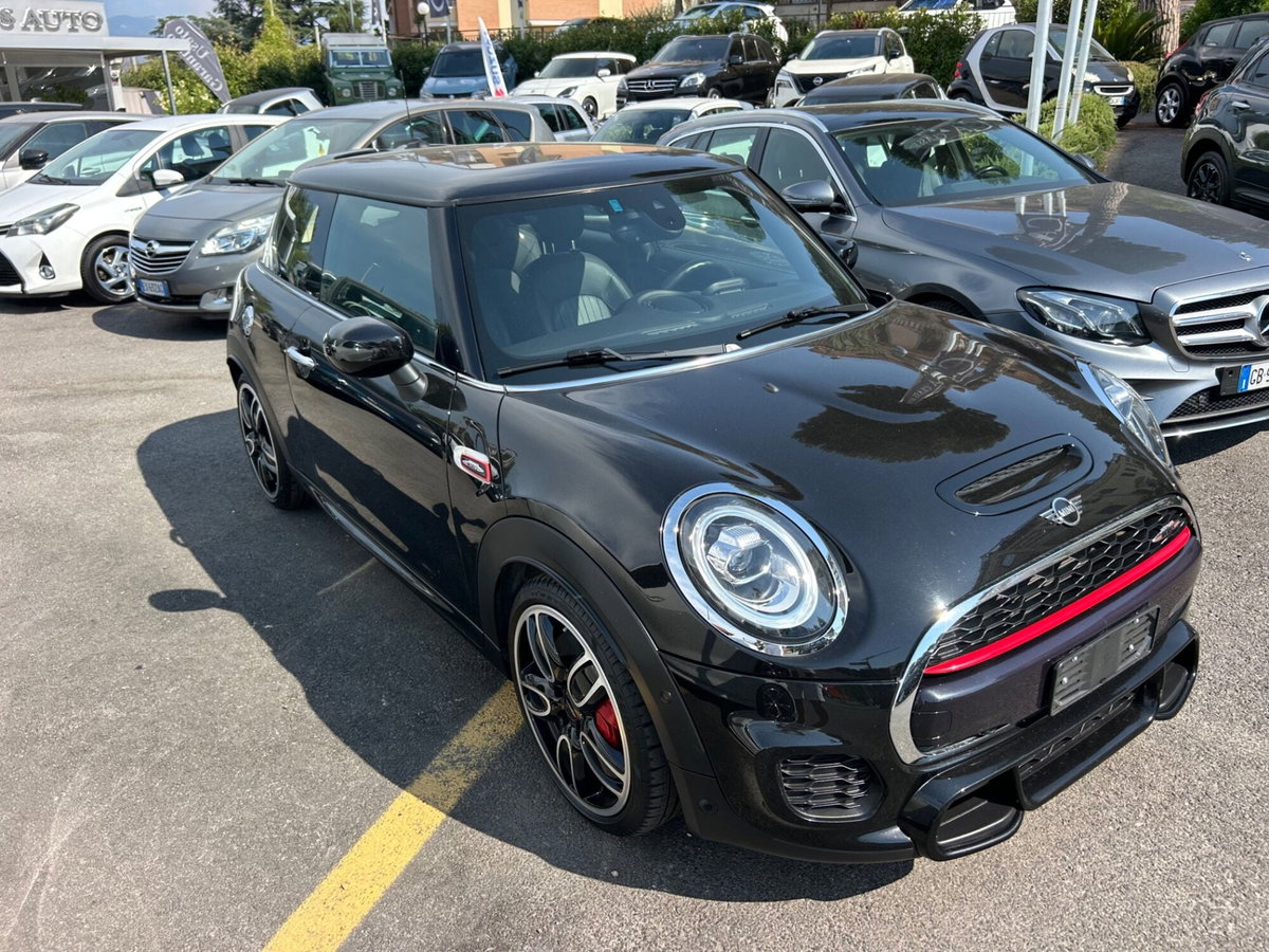 MINI Mini 2.0 John Cooper Works (2)