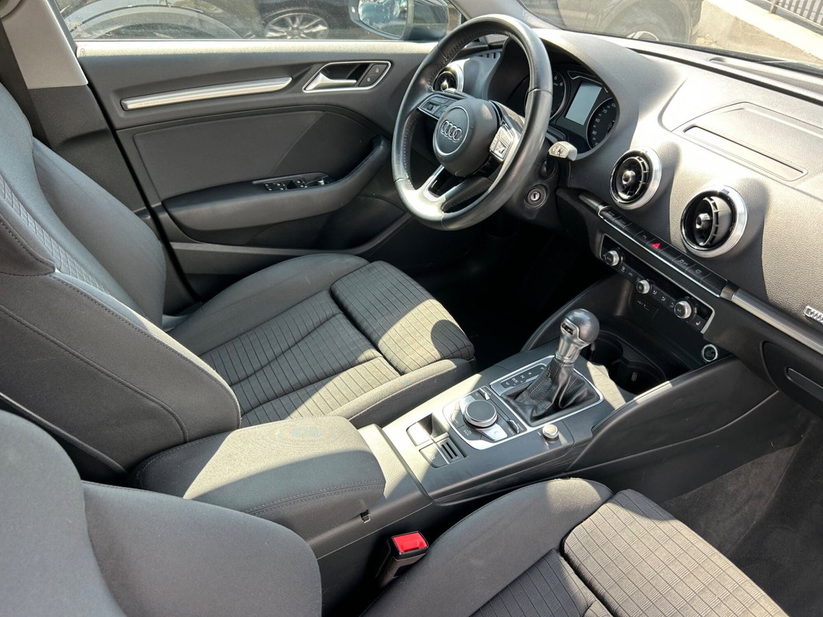 Audi A3 Sportback 1.5 TFSI COD S tronic Sport (4)
