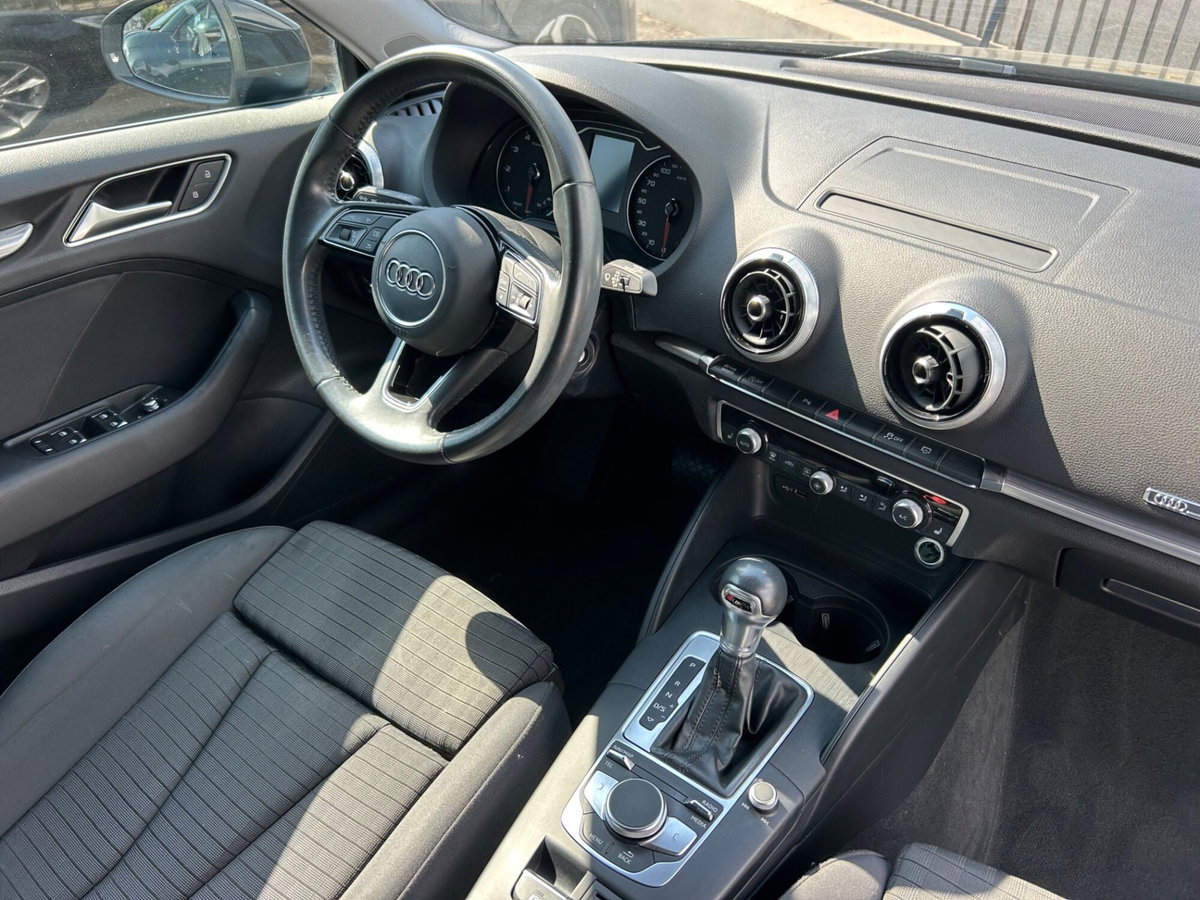 Audi A3 Sportback 1.5 TFSI COD S tronic Sport (6)
