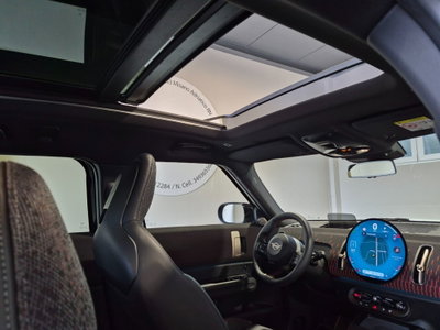 MINI Mini Countryman 1.5 Cooper JCW Countryman ALL4 (2)