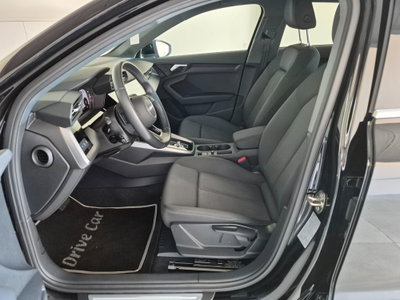 Audi A3 Sportback 35 TFSI S tronic Business Advanced (12)