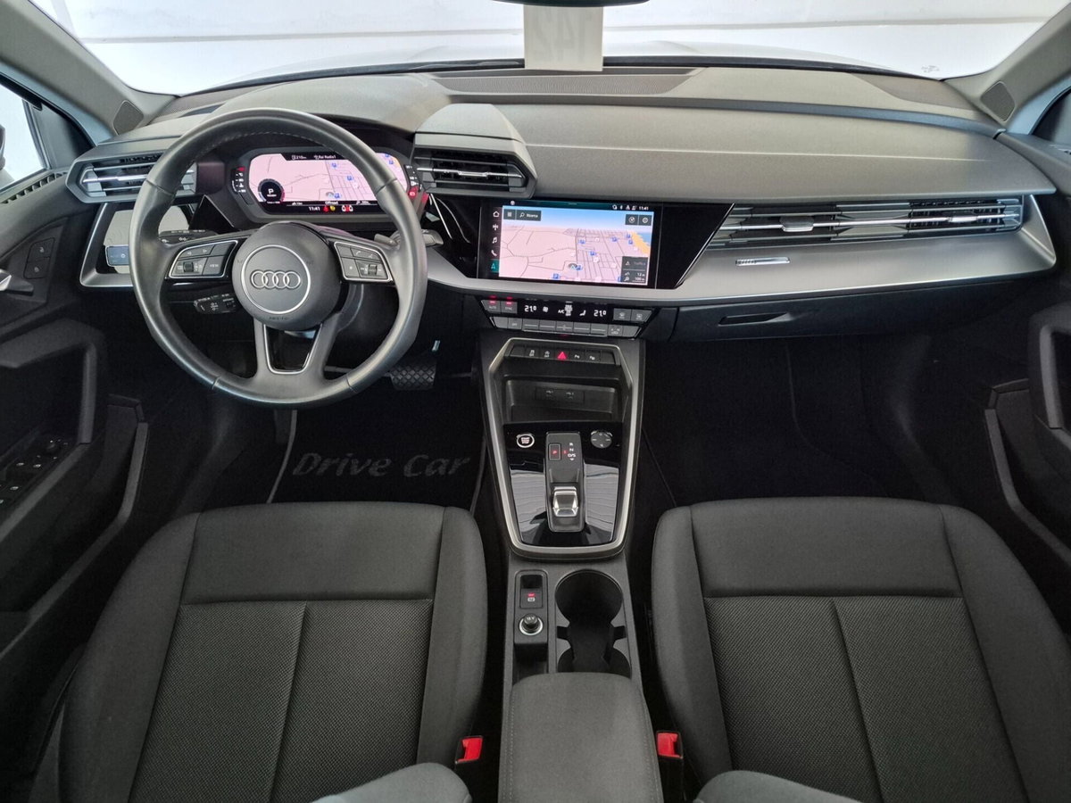 Audi A3 Sportback 35 TFSI S tronic Business Advanced (2)