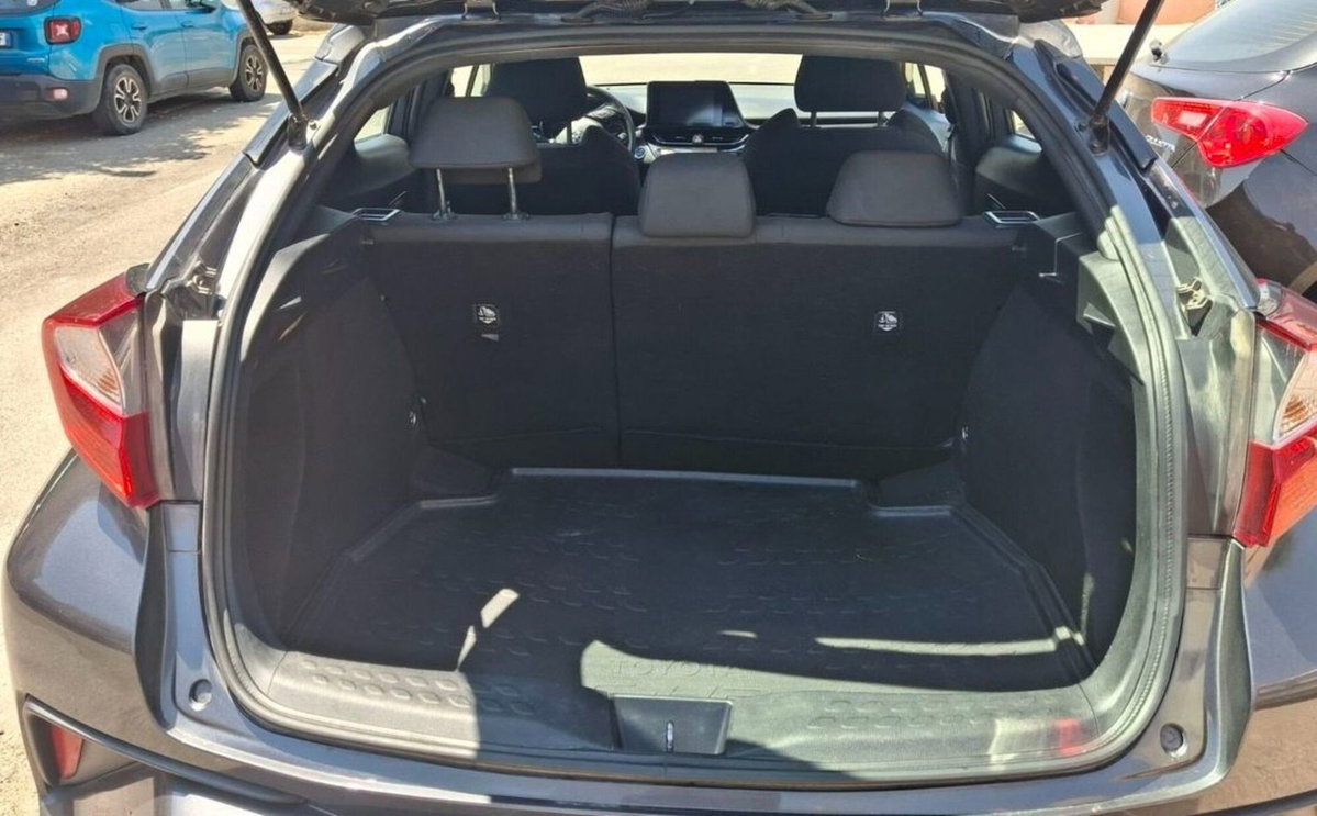 Toyota Toyota C-HR 1.8 Hybrid E-CVT Active (11)