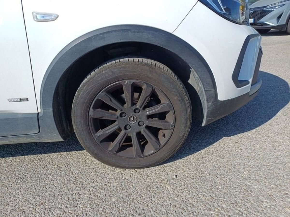 Opel Crossland 1.2 12V Start&Stop Design & Tech (12)