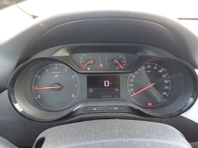 Opel Crossland 1.2 12V Start&Stop Design & Tech (8)