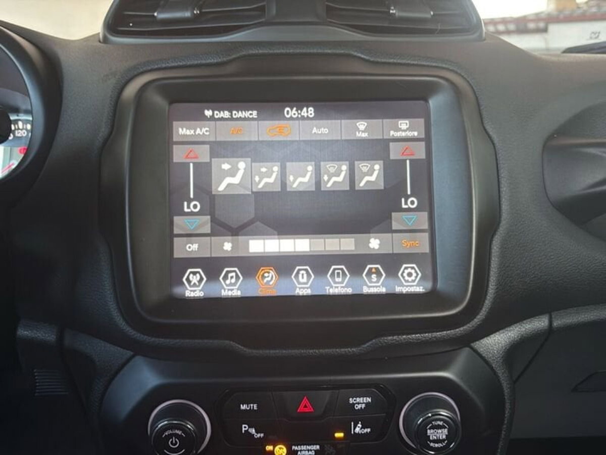 Jeep Renegade 1.6 mjt Limited 2wd 130cv (16)