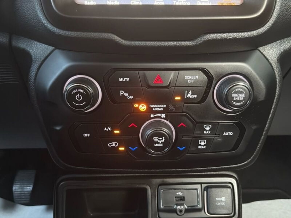 Jeep Renegade 1.6 mjt Limited 2wd 130cv (20)